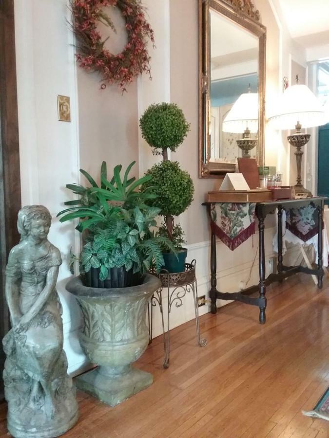 Hanover House Bed And Breakfast Niagara Falls Exterior foto